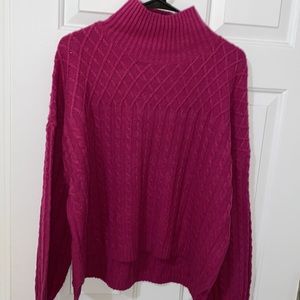 ⭐️NWT cable-knit sweater